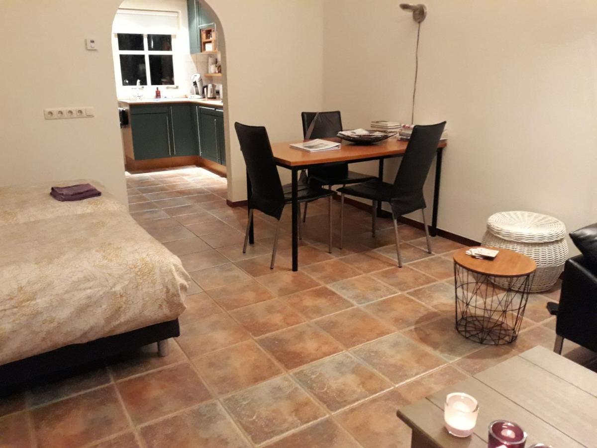 Vakantiehuisje Achter Odiliapeel Esterno foto