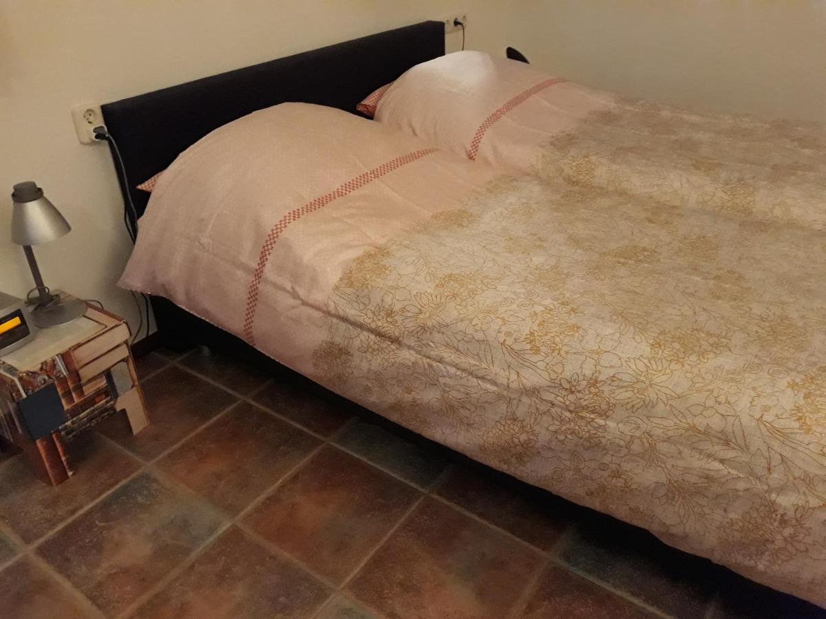 Vakantiehuisje Achter Odiliapeel Esterno foto